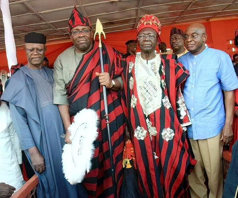 Idoma People