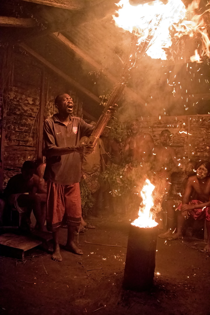 Punu People