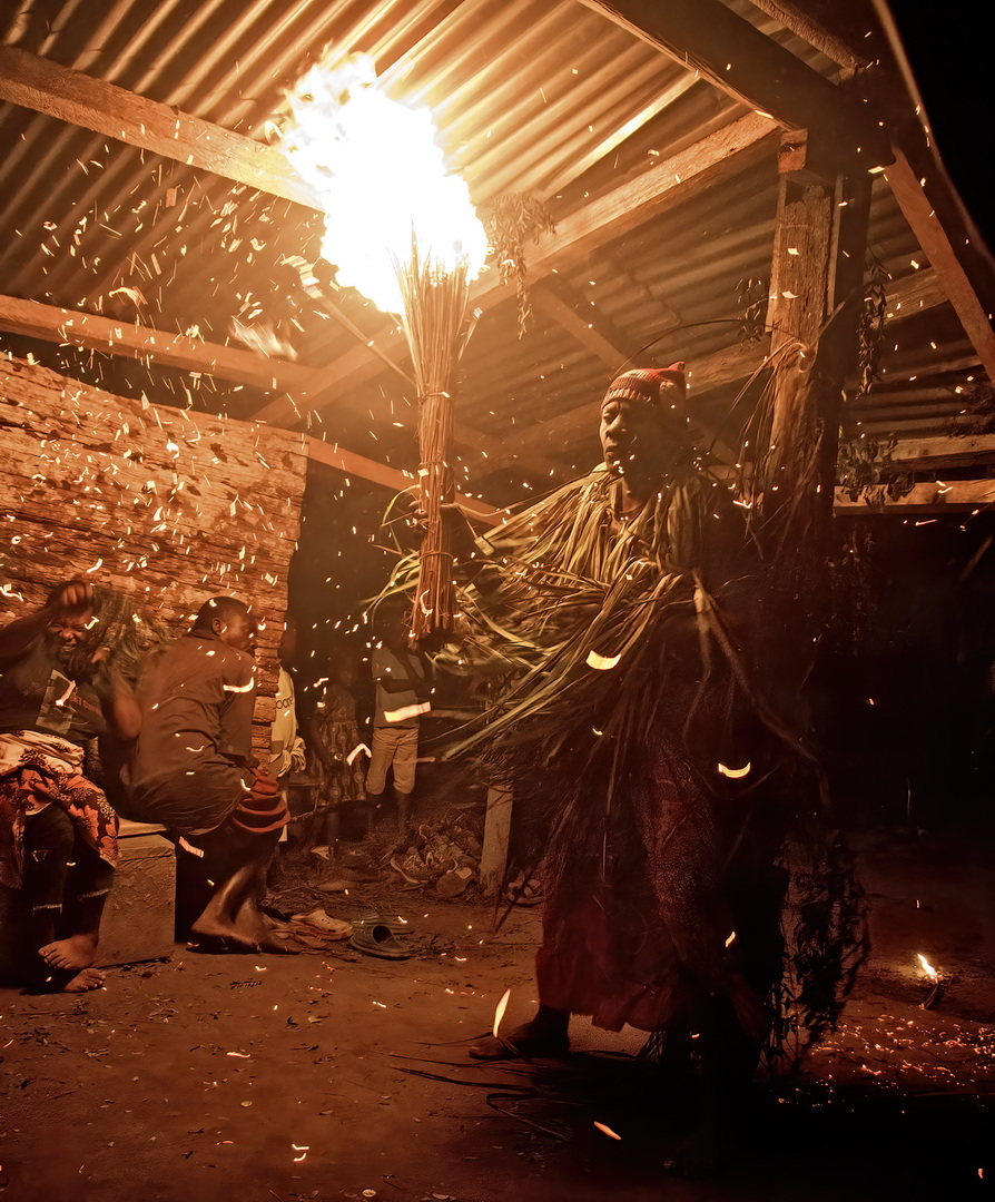 Punu People